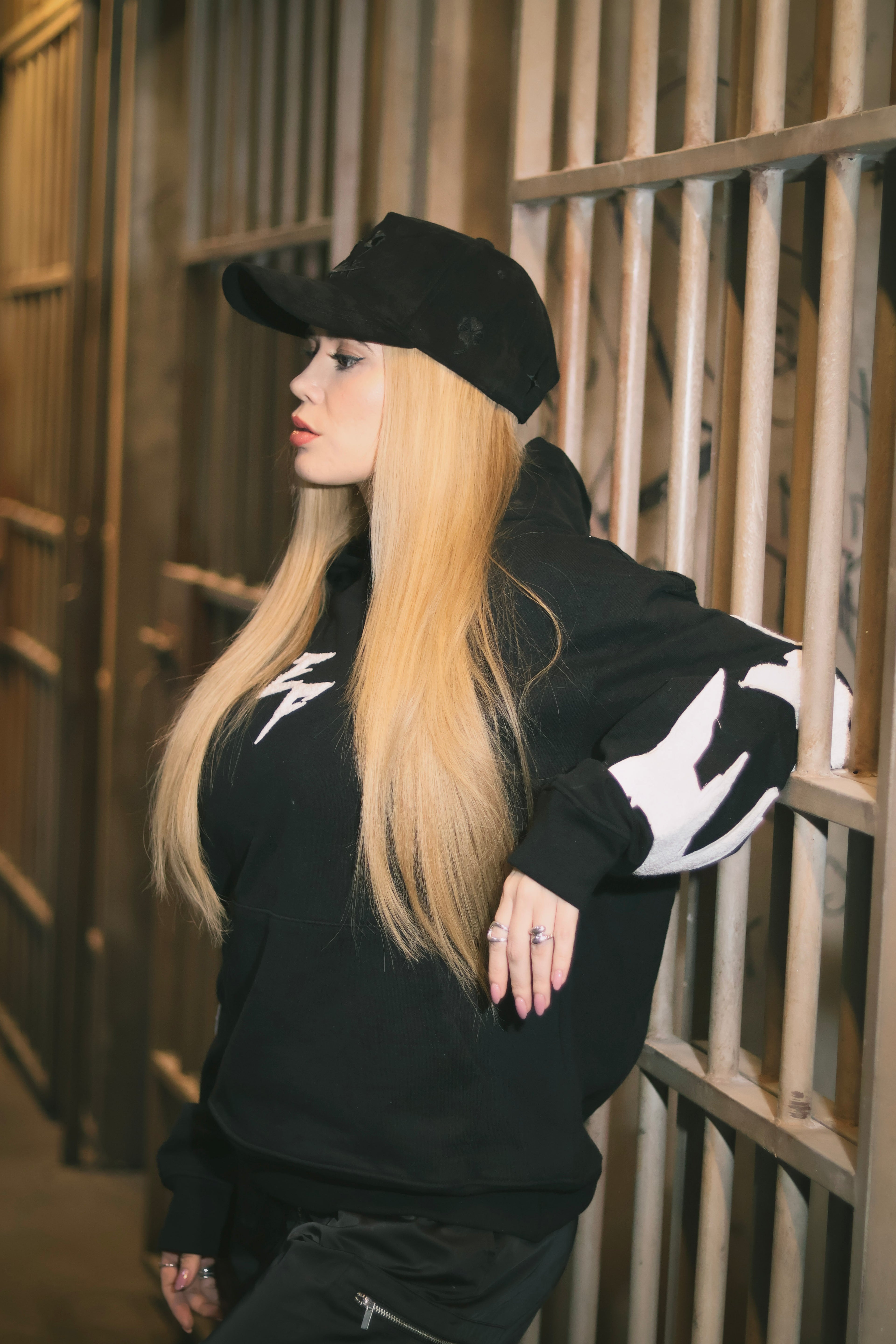 Gorra negra Exotic Face